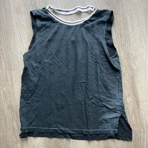 LNA low back distressed muscle tank- S